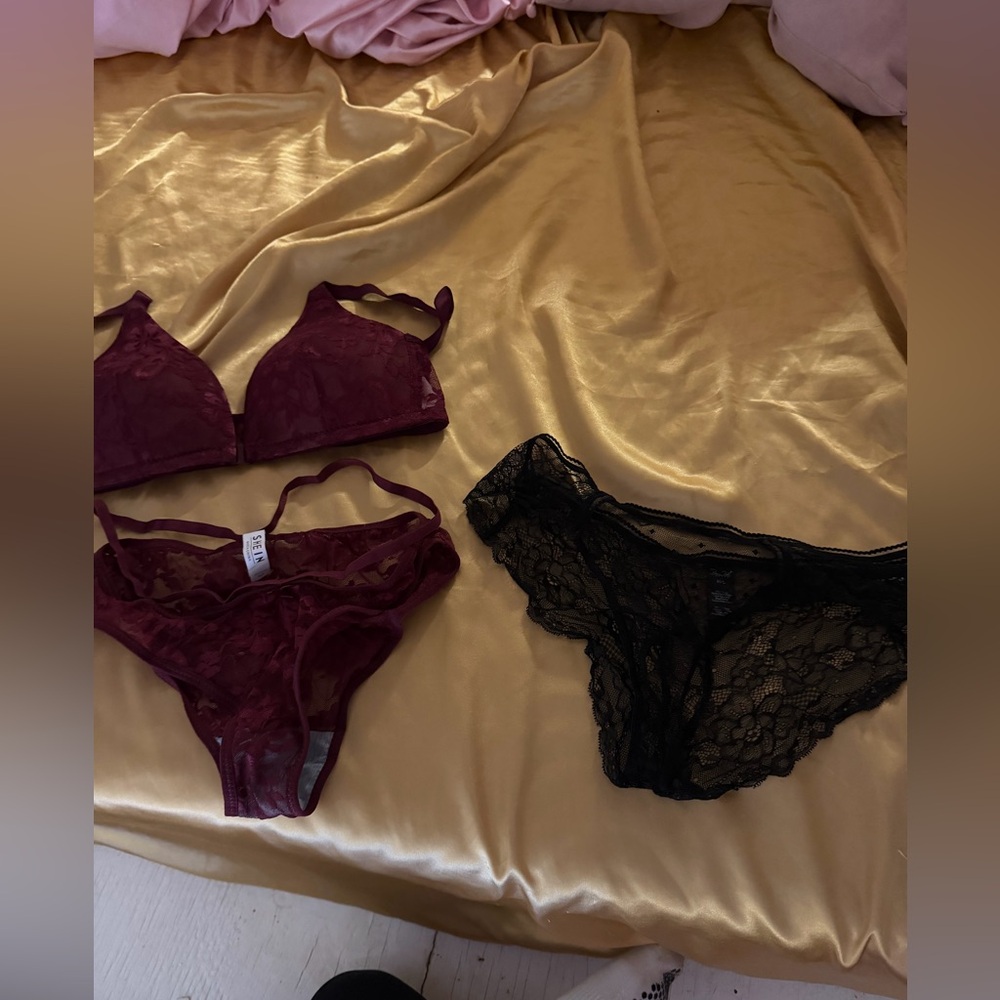 💕 lace bra/2 undies